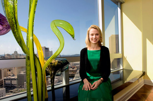 ceo yahoo 1367505680 500x0 CEO Yahoo Marissa Mayer cấm sếp làm việc tại nhà