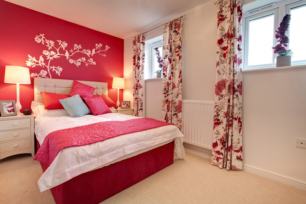  Cùng nhìn qua những màu sắc kết hợp hoàn hảo với màu hồng cho phòng ngủ nữ tính